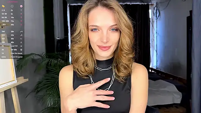 Snapshot of Miss_Monroe chatting on 03.16.26 Miss Monroe online show from 03.16.26