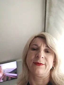 AhlyssaLove1155 online show from 05.27.26