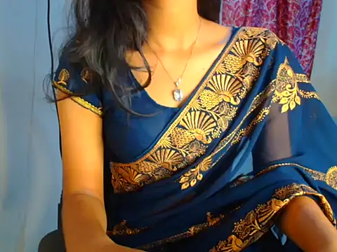 Snapshot of Sexy_Sanaya2 chatting on 04.10.26 Sexy Sanaya2 online show from 04.10.26