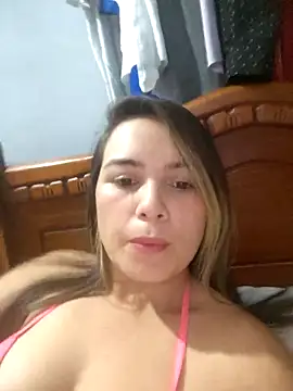 Snapshot of Charlott_smi chatting on 05.07.26 Charlott smi online show from 05.07.26