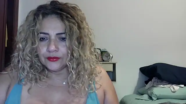 Snapshot of mariajosebarrazaa chatting on 05.30.26 mariajosebarrazaa online show from 05.30.26