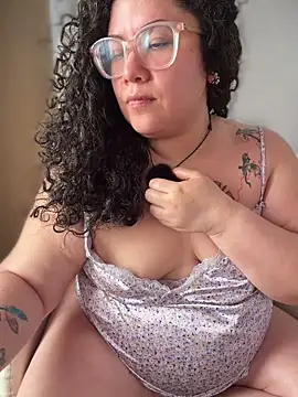 VanesssaMilf  online show from 05.28.26