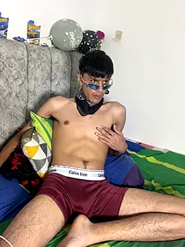 Snapshot of Andycillo chatting on 01.07.26 Andycillo online show from 01.07.26