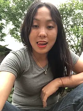 Snapshot of bae-asian chatting on 04.30.26 bae-asian online show from 04.30.26