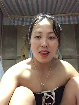 Snapshot of bae-asian chatting on 05.17.26 bae-asian online show from 05.17.26