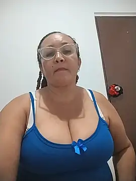 Snapshot of Nini_Love_ chatting on 01.17.26 Nini Love online show from 01.17.26