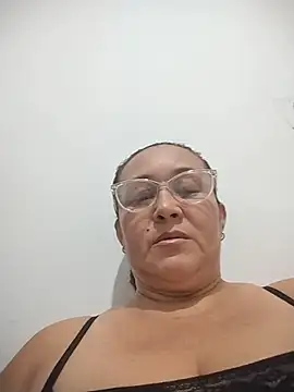 Snapshot of Nini_Love_ chatting on 02.04.26 Nini Love online show from 02.04.26