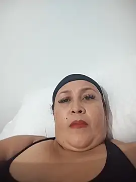 Snapshot of Nini_Love_ chatting on 02.07.26 Nini Love online show from 02.07.26