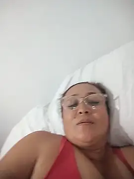 Snapshot of Nini_Love_ chatting on 02.10.26 Nini Love online show from 02.10.26