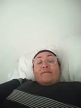 Snapshot of Nini_Love_ chatting on 02.23.26 Nini Love online show from 02.23.26