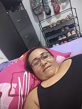 Snapshot of Nini_Love_ chatting on 03.09.26 Nini Love online show from 03.09.26