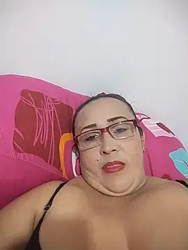 Snapshot of Nini_Love_ chatting on 03.09.26 Nini Love online show from 03.09.26