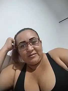 Snapshot of Nini_Love_ chatting on 04.01.26 Nini Love online show from 04.01.26