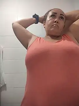 Snapshot of Nini_Love_ chatting on 04.02.26 Nini Love online show from 04.02.26