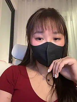 Snapshot of Miumeo20 chatting on 07.31.26 Miumeo20 online show from 07.31.26