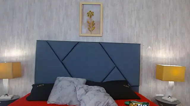 Snapshot of Xaander_ chatting on 01.07.26 Xaander online show from 01.07.26