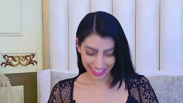 NinnaPiers online show from 03.13.26