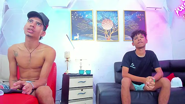 Alex jeins at online show from 02.02.26