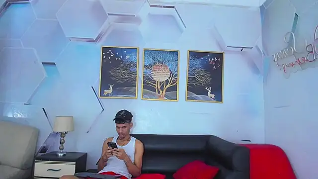 Alex jeins at online show from 02.28.26