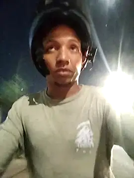 Snapshot of Andreskelly chatting on 02.28.26 Andreskelly online show from 02.28.26