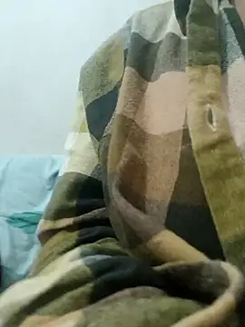 nehakapoor89 online show from 12.20.25