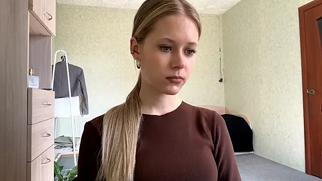 ZaidaSchwarten online show from 03.19.26