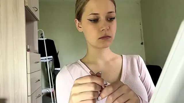 ZaidaSchwarten online show from 05.26.26