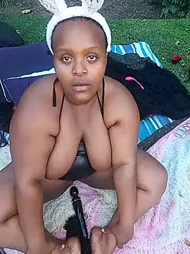 Snapshot of ChoklitBerryXX chatting on 04.02.26 ChoklitBerryXX online show from 04.02.26