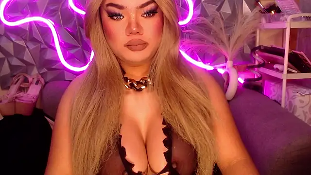 AlwaysHornyMia online show from 01.13.26