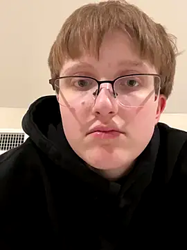 Lassie Cassie online show from 12.18.25