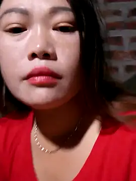 Snapshot of yana-zz chatting on 12.17.25 yana-zz online show from 12.17.25