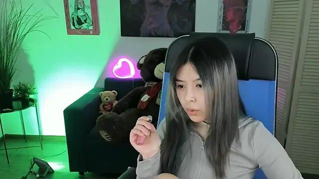 SirenMystiq online show from 12.16.25