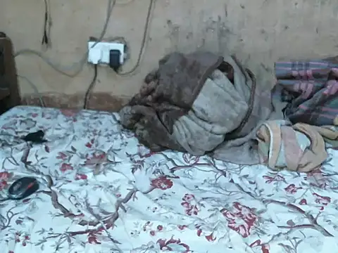 Snapshot of SEXY-NAIMA chatting on 04.13.26 SEXY-NAIMA online show from 04.13.26