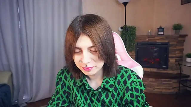 Snapshot of IleanaPishko chatting on 01.06.26 IleanaPishko online show from 01.06.26