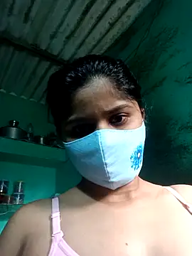 Snapshot of Cuple_masti72 chatting on 04.28.26 Cuple masti72 online show from 04.28.26