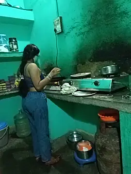 Snapshot of Cuple_masti72 chatting on 05.29.26 Cuple masti72 online show from 05.29.26
