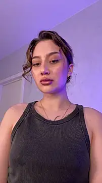Snapshot of LucieBliss chatting on 05.22.26 LucieBliss online show from 05.22.26