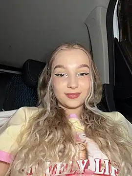 -teenytiny- online show from 12.14.25