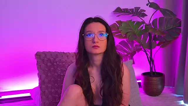 TheaMalekoo online show from 03.27.26