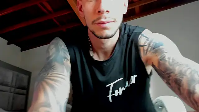 Snapshot of J_king__ chatting on 05.29.26 J king online show from 05.29.26