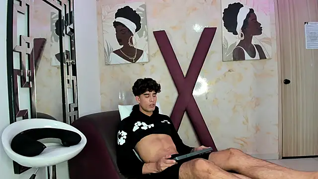 Snapshot of YOUNG_GUYS1 chatting on 04.11.26 YOUNG GUYS1 online show from 04.11.26