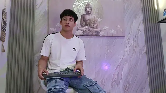 YOUNG GUYS1 online show from 05.06.26
