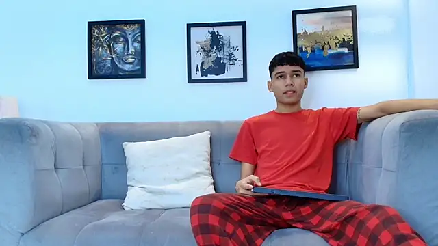 HORNY PRETTY online show from 04.09.26