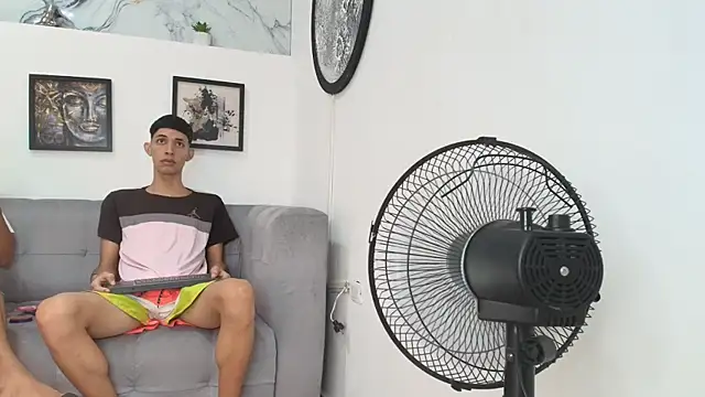 SWEET RABBIT1 online show from 12.19.25