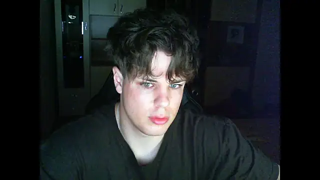 GymGuy0505 online show from 04.21.26