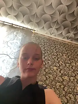 Snapshot of Barbika19 chatting on 04.25.26 Barbika19 online show from 04.25.26