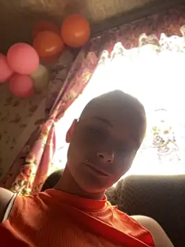 Snapshot of Barbika19 chatting on 06.15.26 Barbika19 online show from 06.15.26