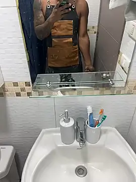 Comeonmyhouse22cm online show from 02.13.26