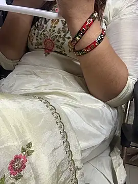 butterflyslay online show from 02.13.26