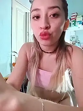 Snapshot of soylulita07 chatting on 02.18.26 soylulita07 online show from 02.18.26